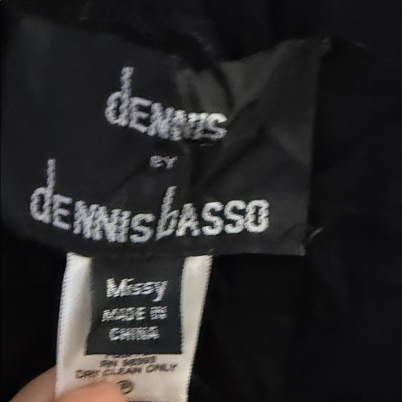 Dennis Basso Leopard Cape with Black Faux Fur Trim - Picture 3 of 9